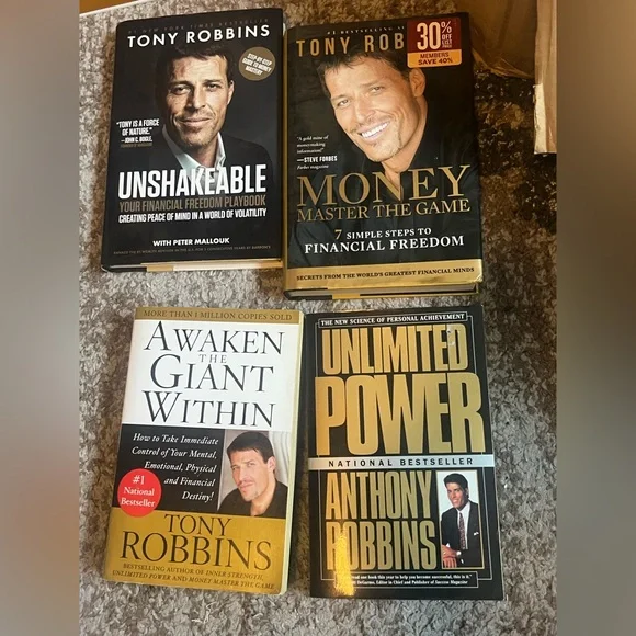 Tony Robbins Book Collection - Picture 1 of 1